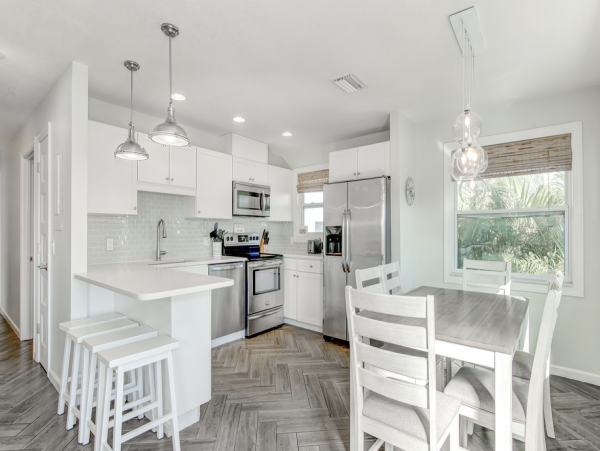 Bradenton Beach Four Bedroom Vacation Home with Pool & Spa